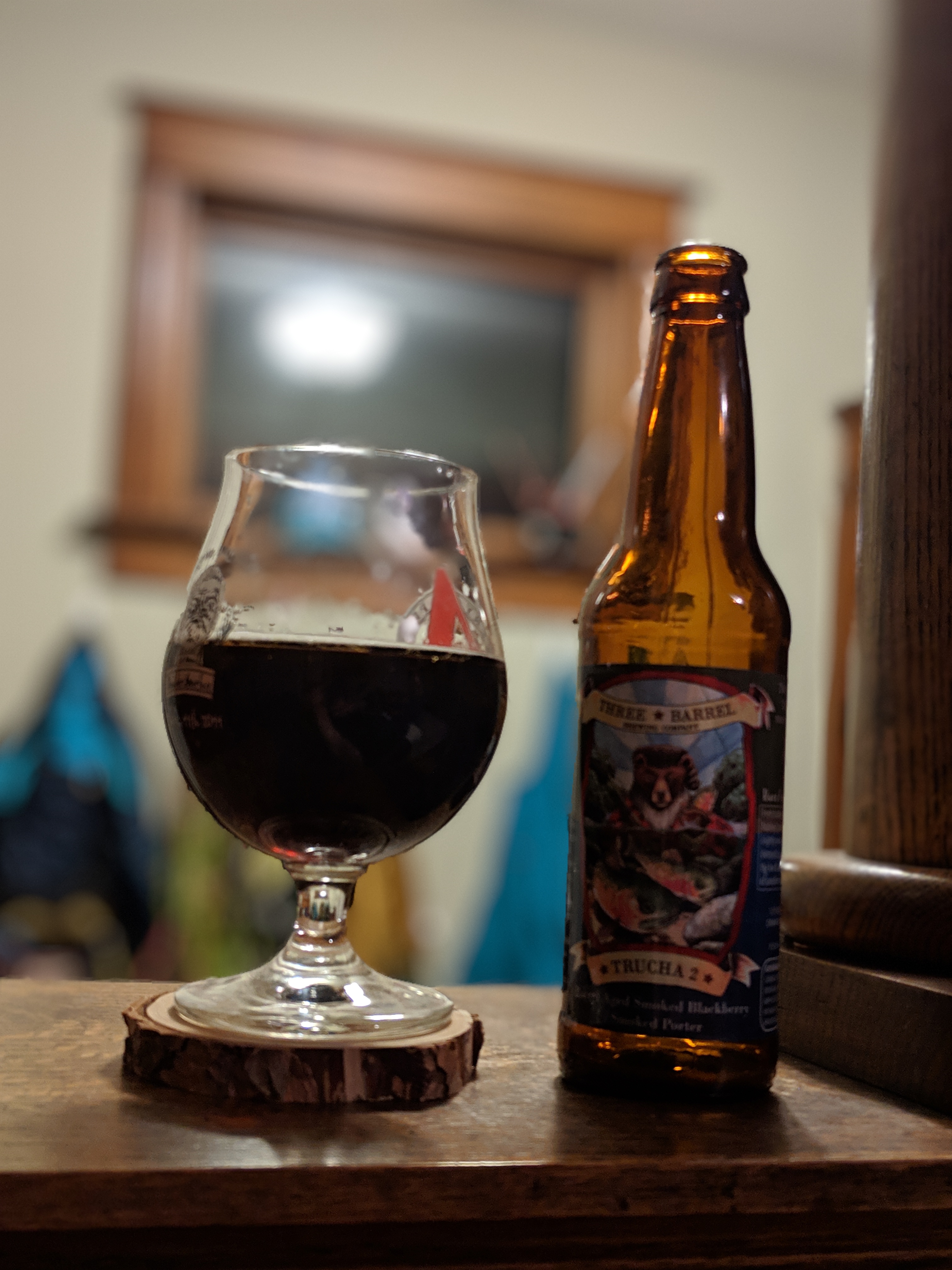 00100lPORTRAIT_00100_BURST20190430204819251_COVER